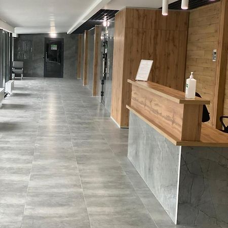 Люкс Апартаменти В Жк Театральному.Центр Міста รีฟเน ภายนอก รูปภาพ